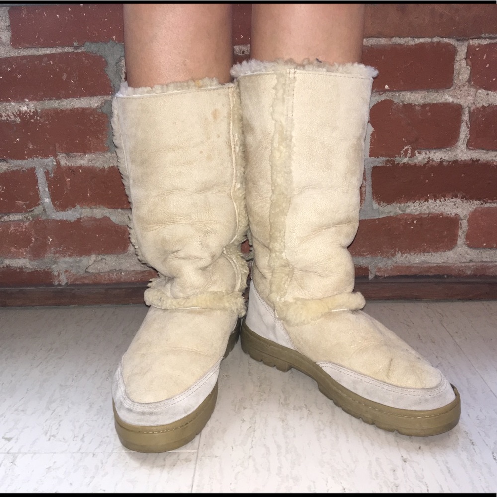 Cream Winter Uggs / Cream Fur on outside